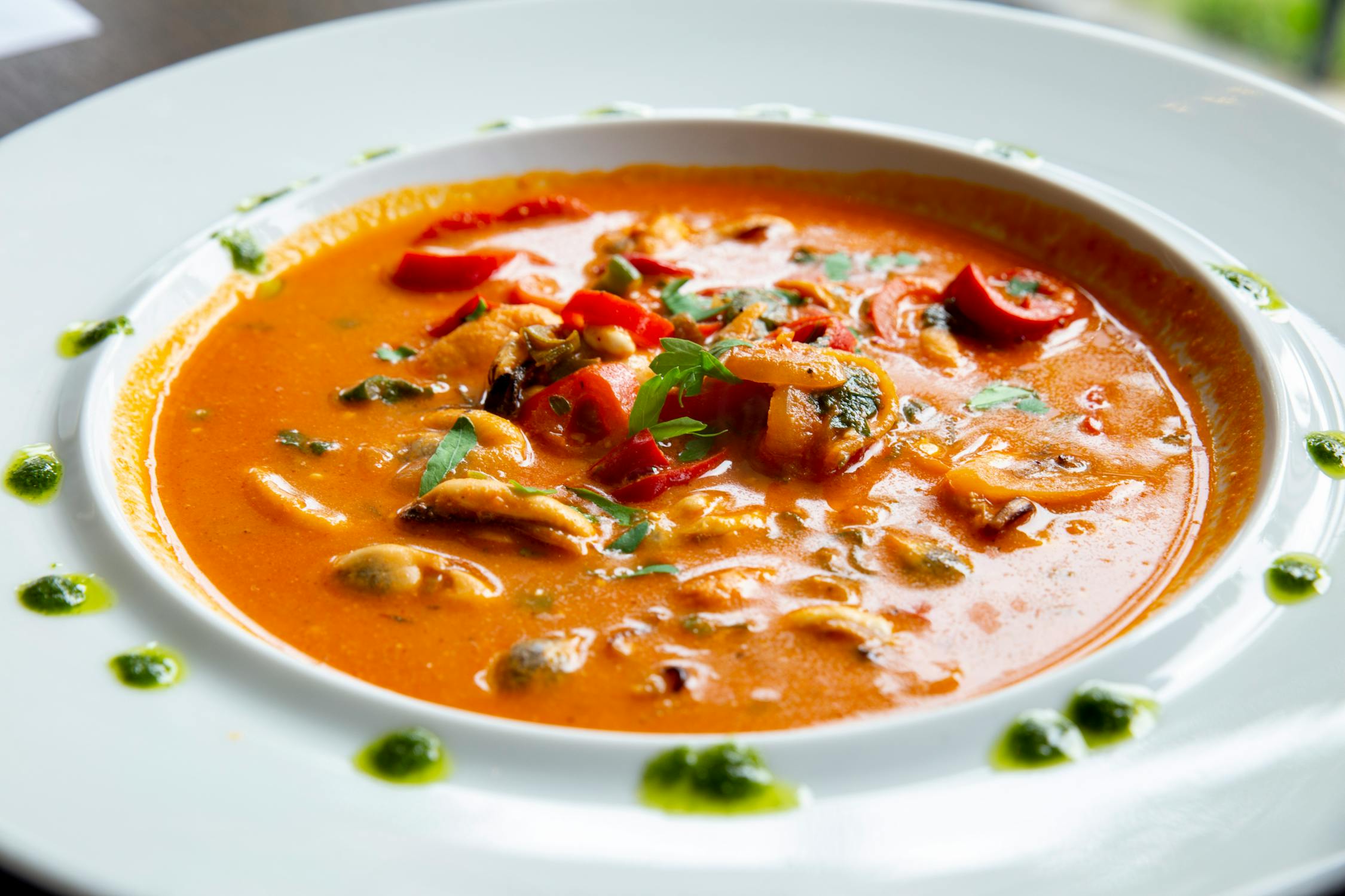 Light and Fresh Tomato Basil Soup